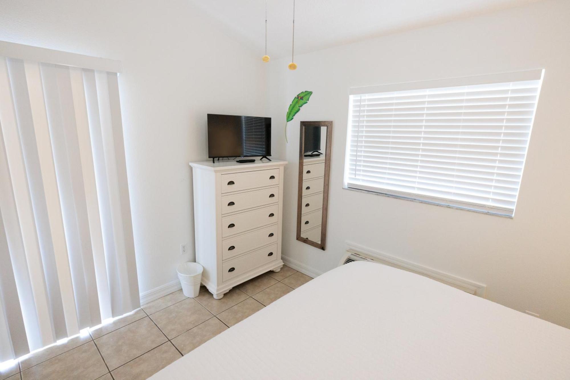 The Sea Spray Resort Siesta Key Esterno foto